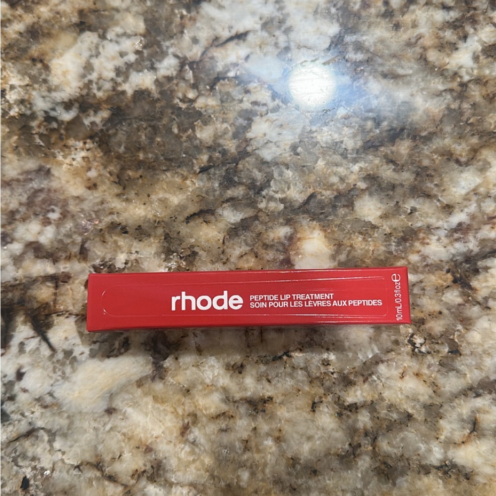 RHODE Strawberry Glaze Peptide Lip Treatment